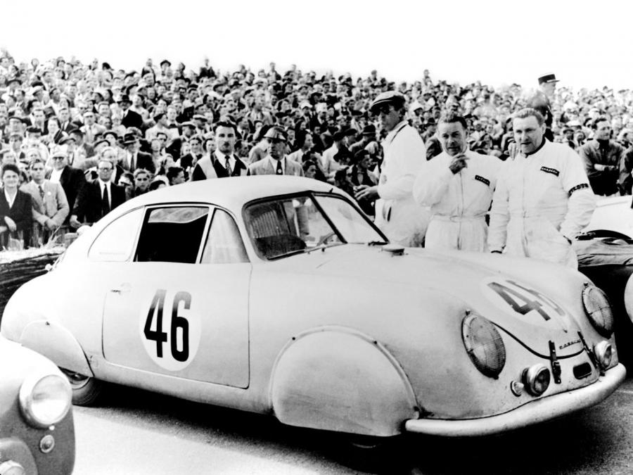  Porsche 356 Light Metal Coupe 1951 года  (фото 6 из 7)